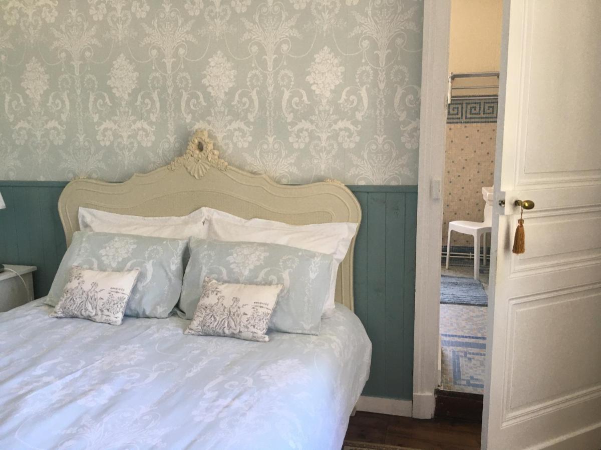Bed and Breakfast Manoir De L'Epine Saint-Severin Екстер'єр фото